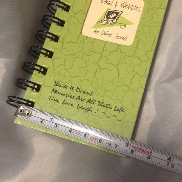 Email and websites passwords online journal - Picture 10 of 10